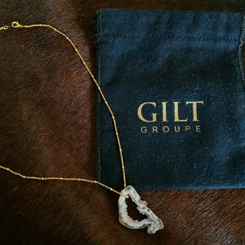 Delicate Alanna Bess Agate Slice Necklace